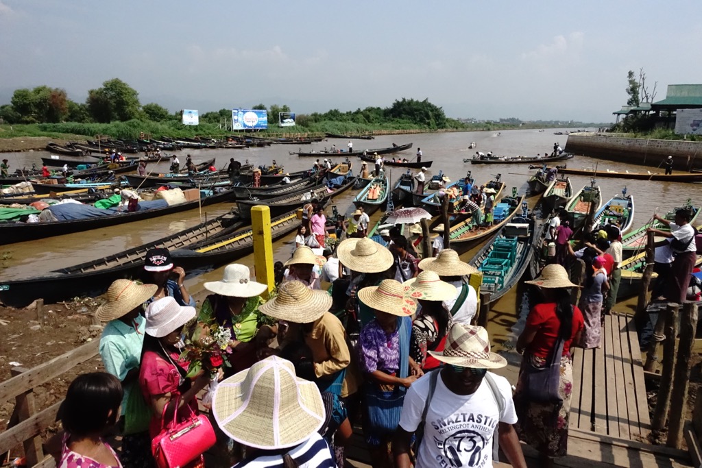 Myanmar getaway – day 5. Inle Lake (On the Lake)
